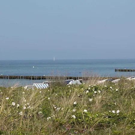 Am Leuchtturm Mit Meerbl * Kagsdorf