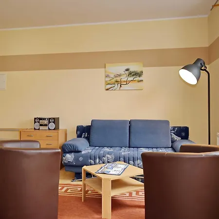 Apartment Am Leuchtturm Mit Meerbl
