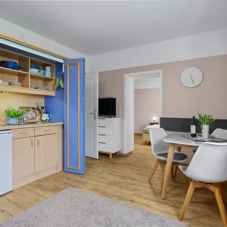 Appartement Am Leuchtturm Mit Meerbl