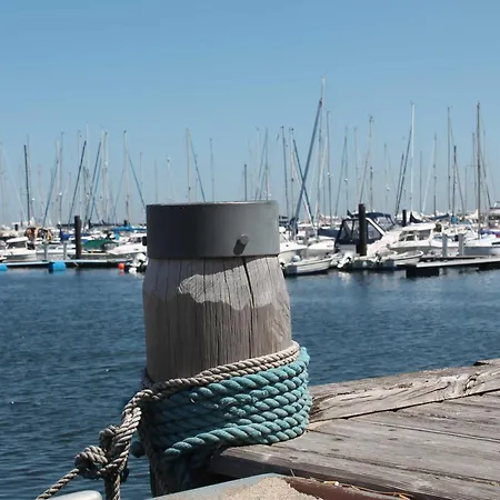 Appartement Am Leuchtturm Mit Meerbl Kägsdorf